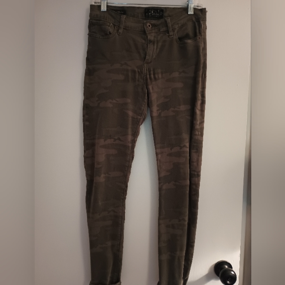 Lucky jean camo jeans